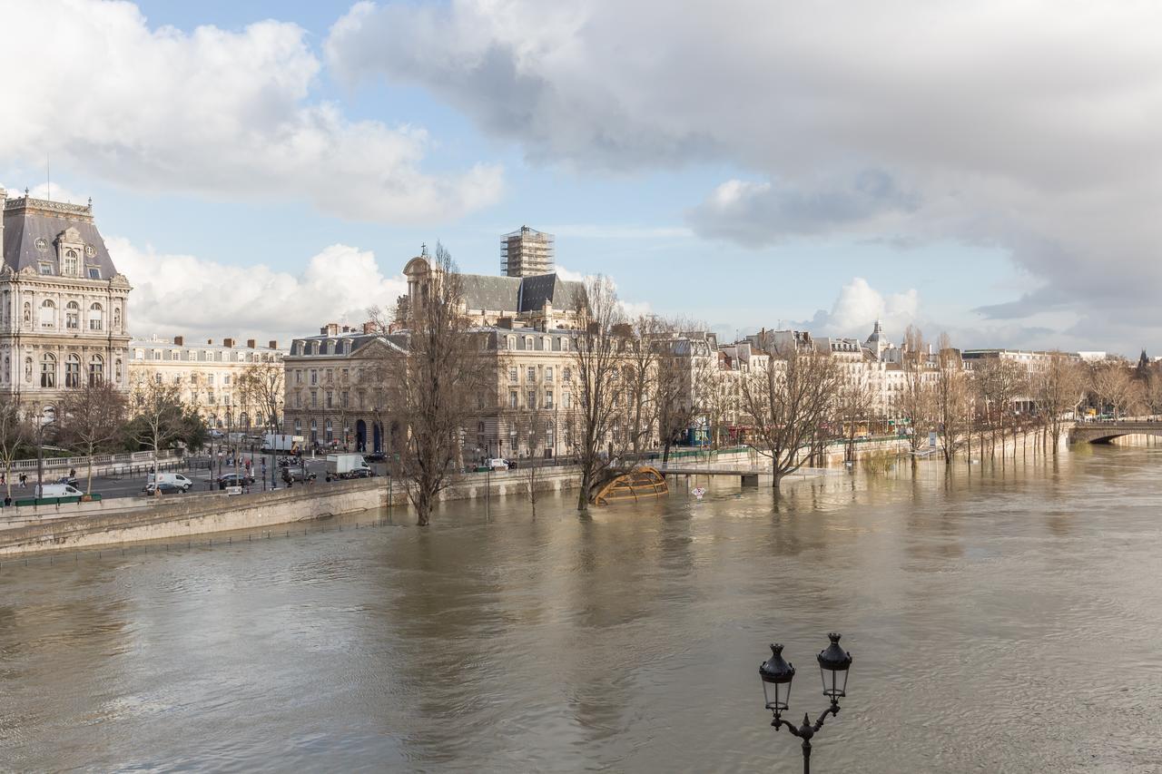 Veeve - Overlooking The Seine On Ile De La Cité Appartement