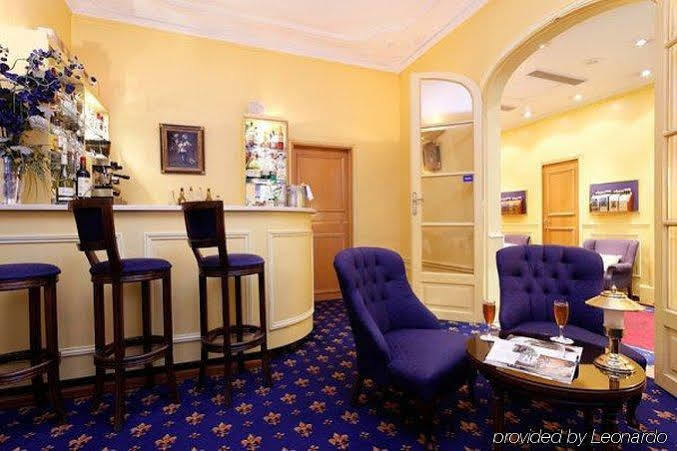 Hotel Queen Mary Opera Paris