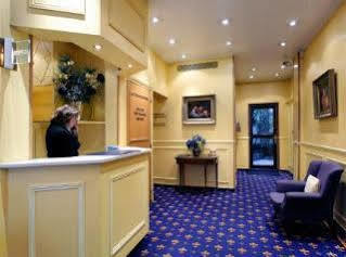 Hotel Queen Mary Opera Paris