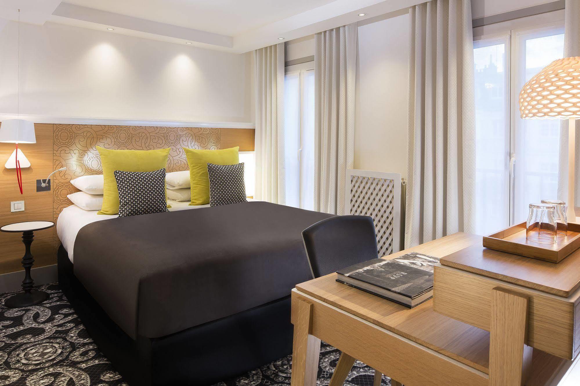 Hotel Elysées 8 Paris
