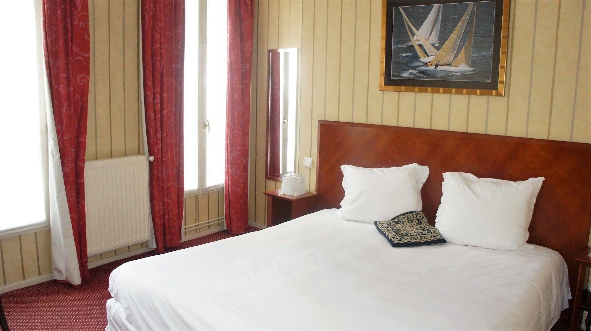 Bellevue Montmartre Hotel