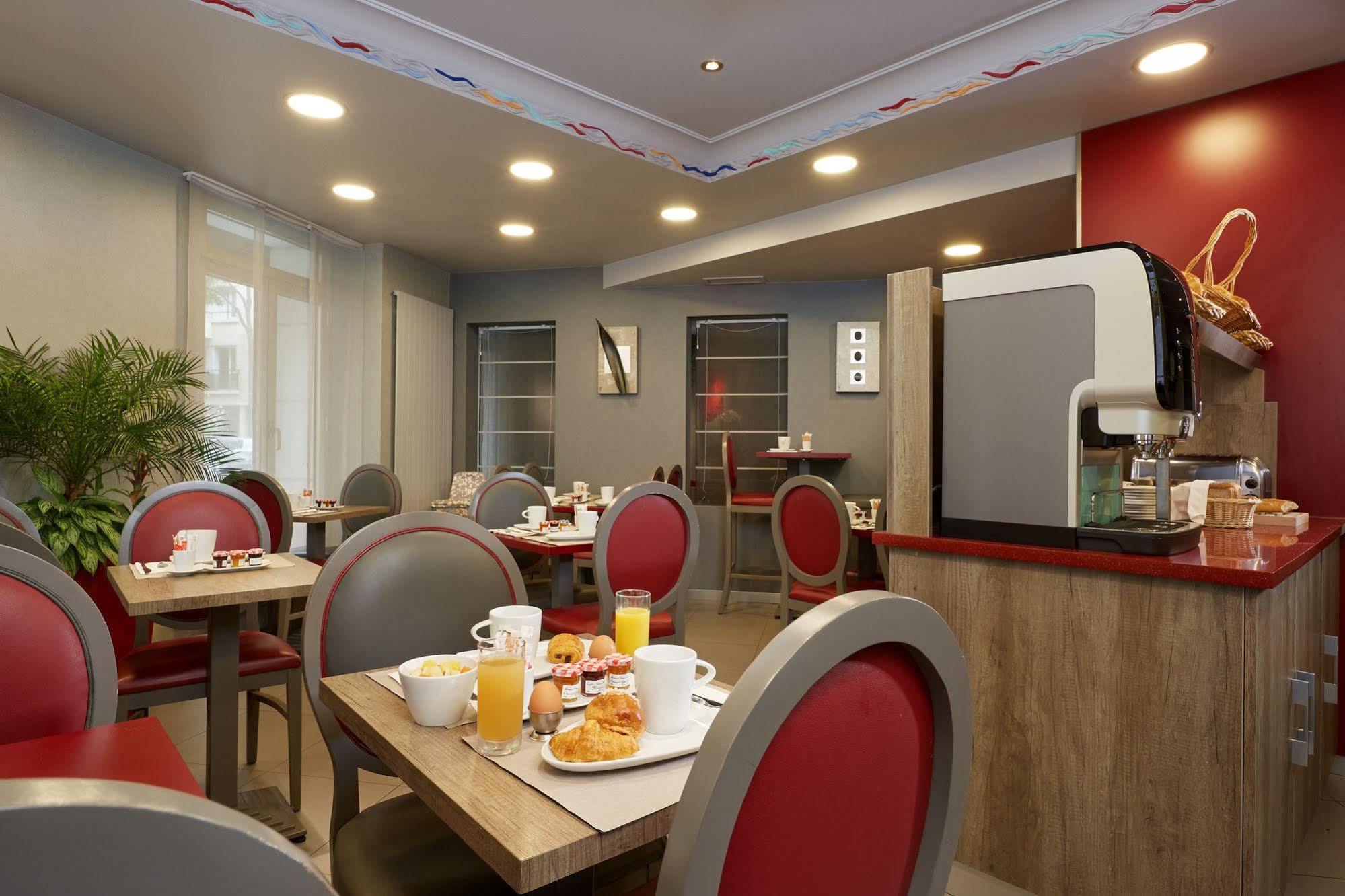Alize Grenelle Tour Eiffel Hotel 3*