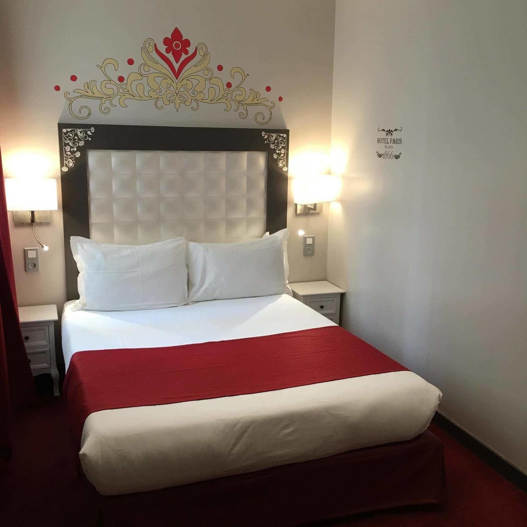 Grand Amelot Hotel