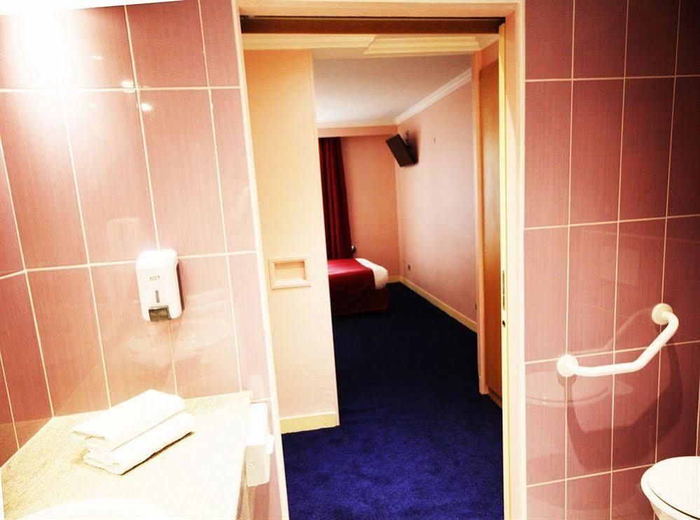 Grand Amelot 3* Paris