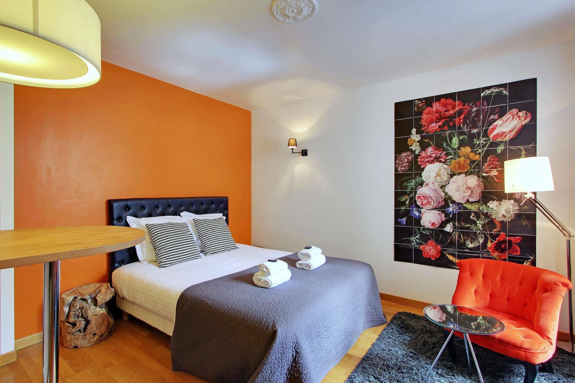 Aparthotel Short Group Museum View Serviced 3*