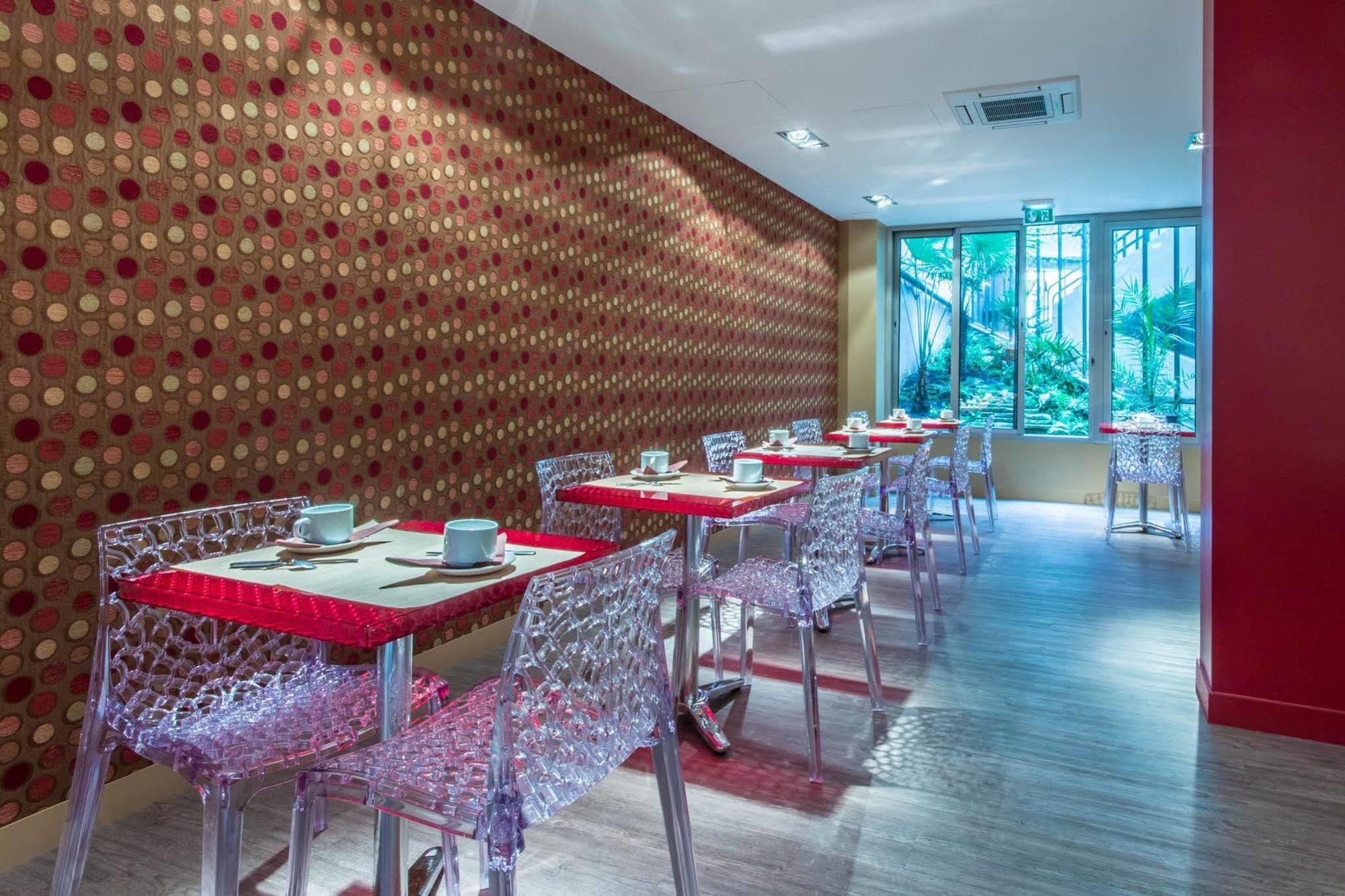 Hotel Moulin Plaza By Happyculture Paris