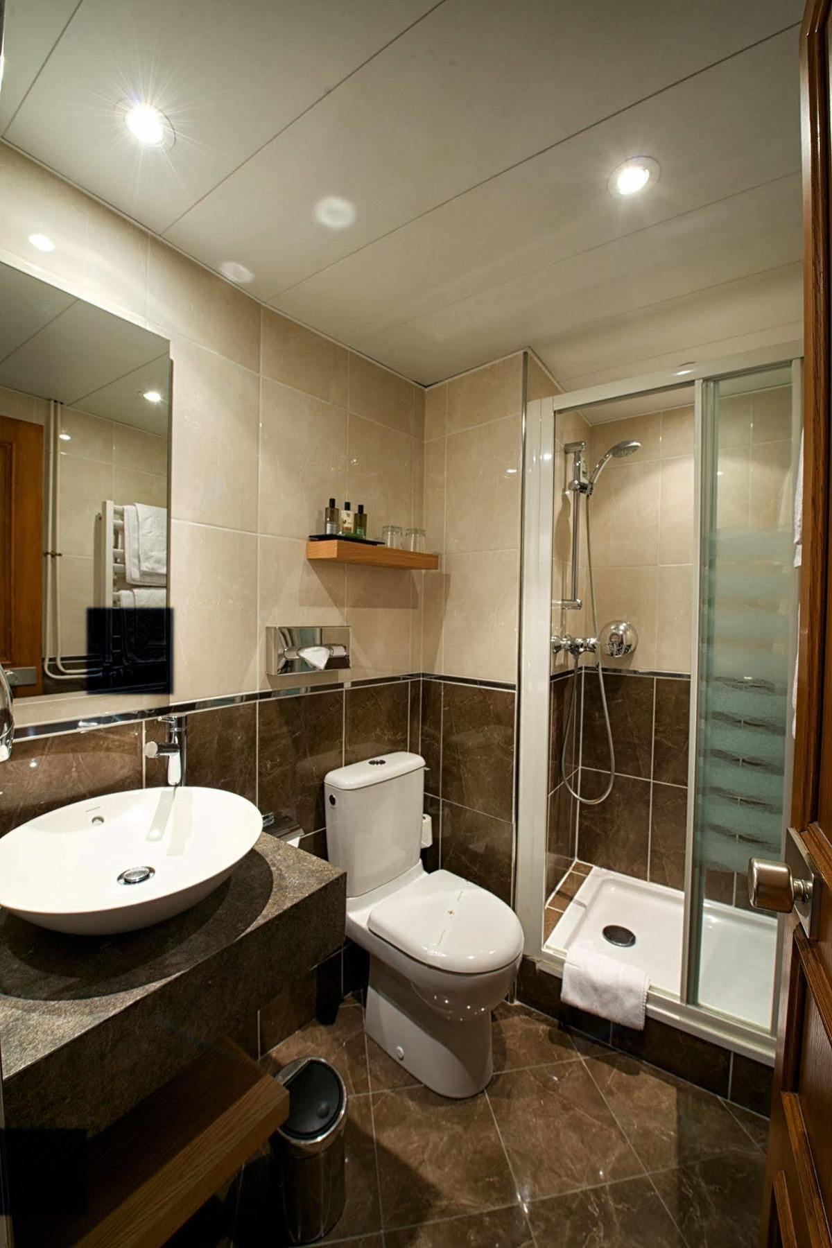 Oratio Hotel