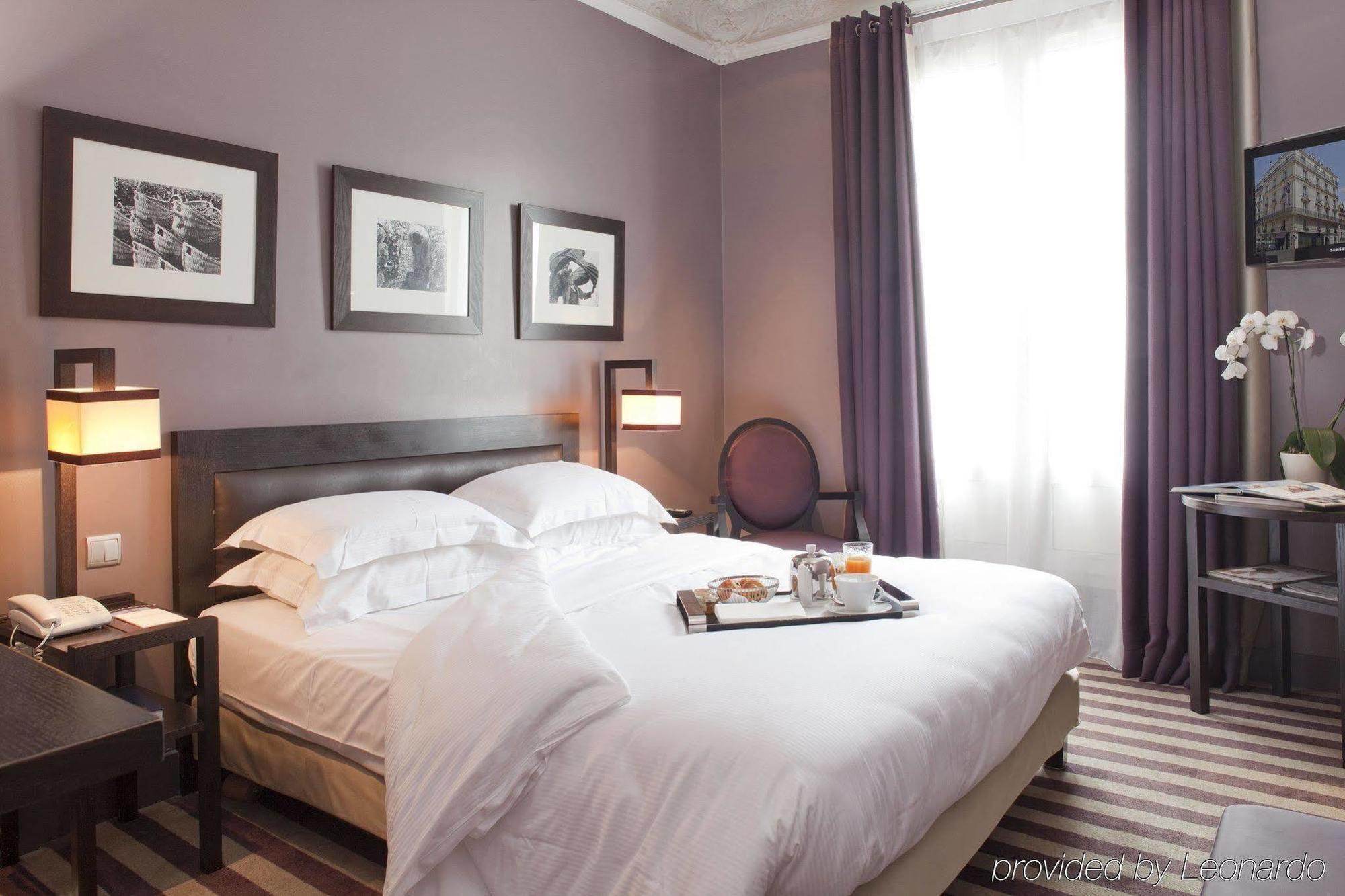 Hotel Duret Champs Elysees Paris