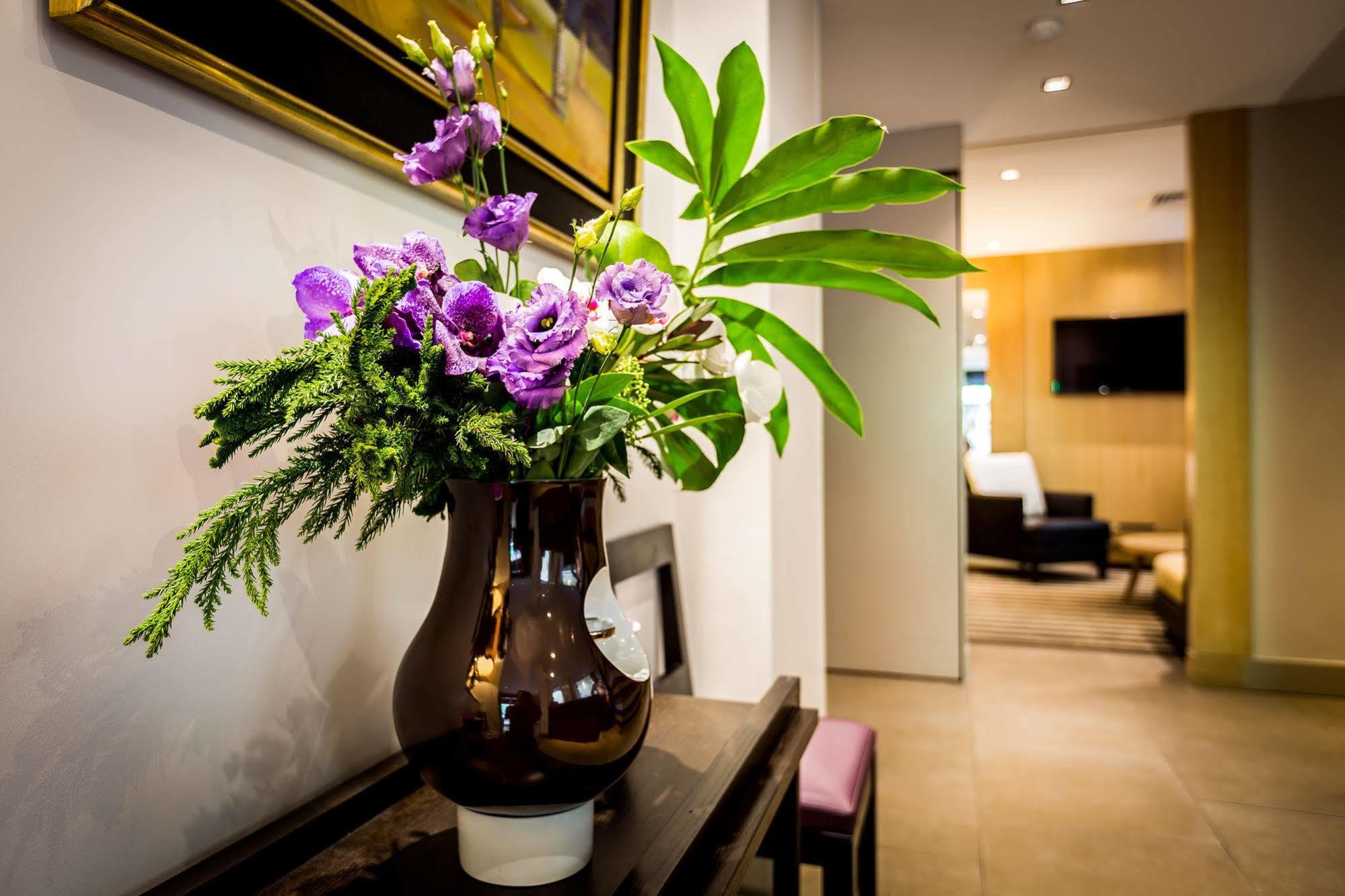 Duret Champs Elysees Hotel Paris