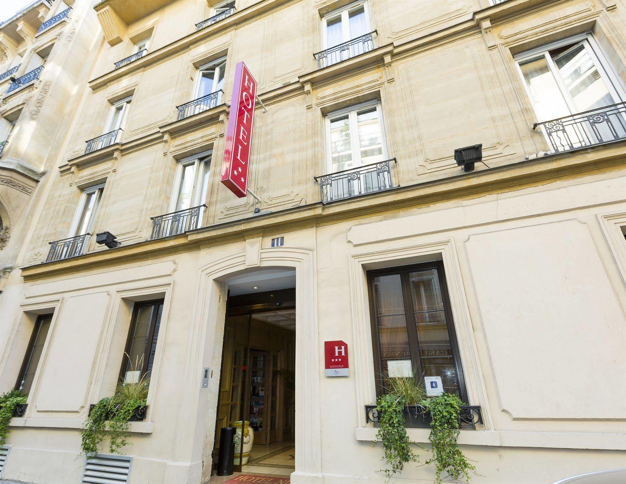 Elysees Niel 3* Paris