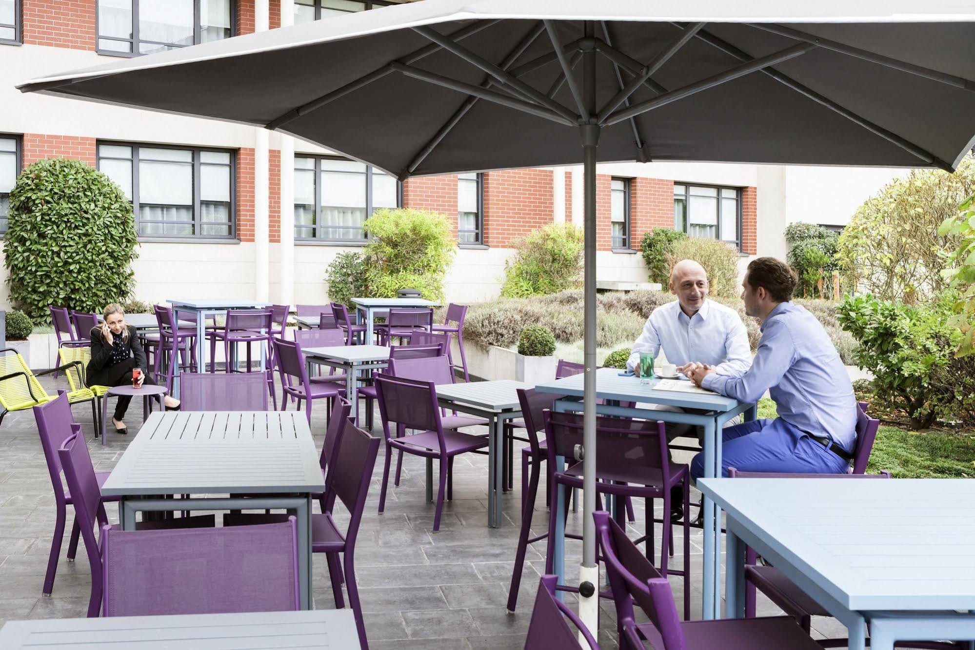 Novotel Montreuil Vincennes Hotel 4*
