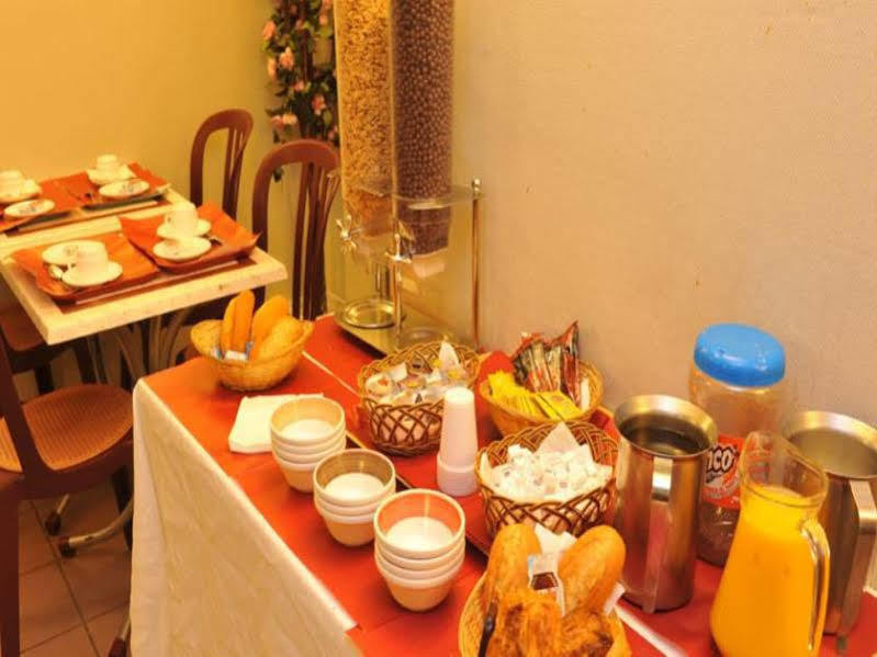 Hotel Altona 2*