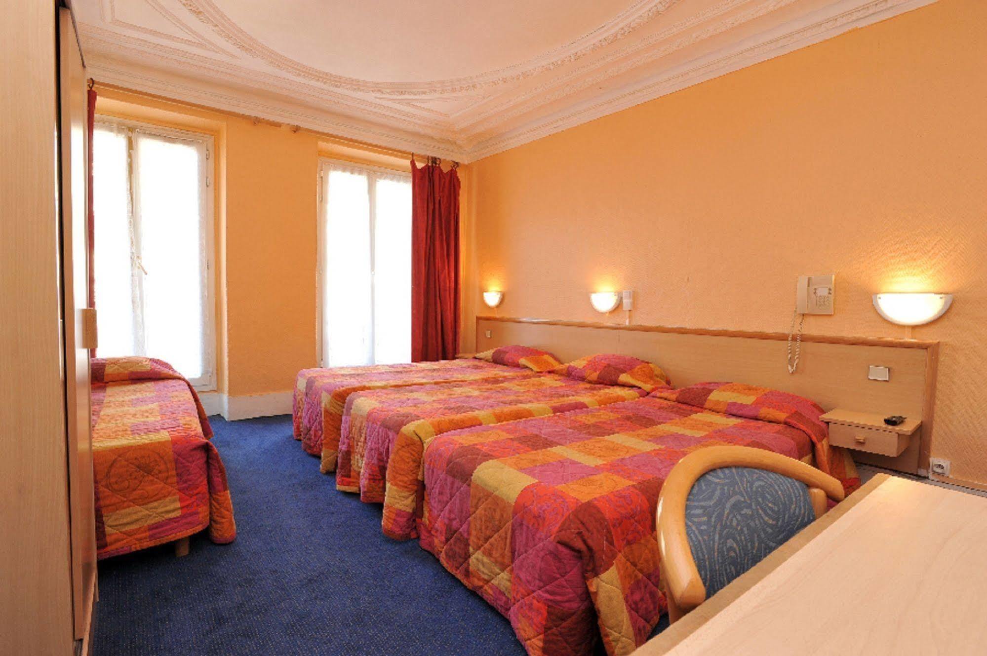 Altona 2* Paris