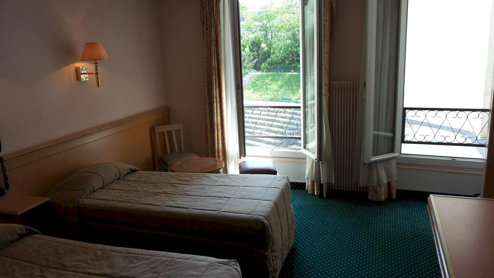 Des Arenes Hotel