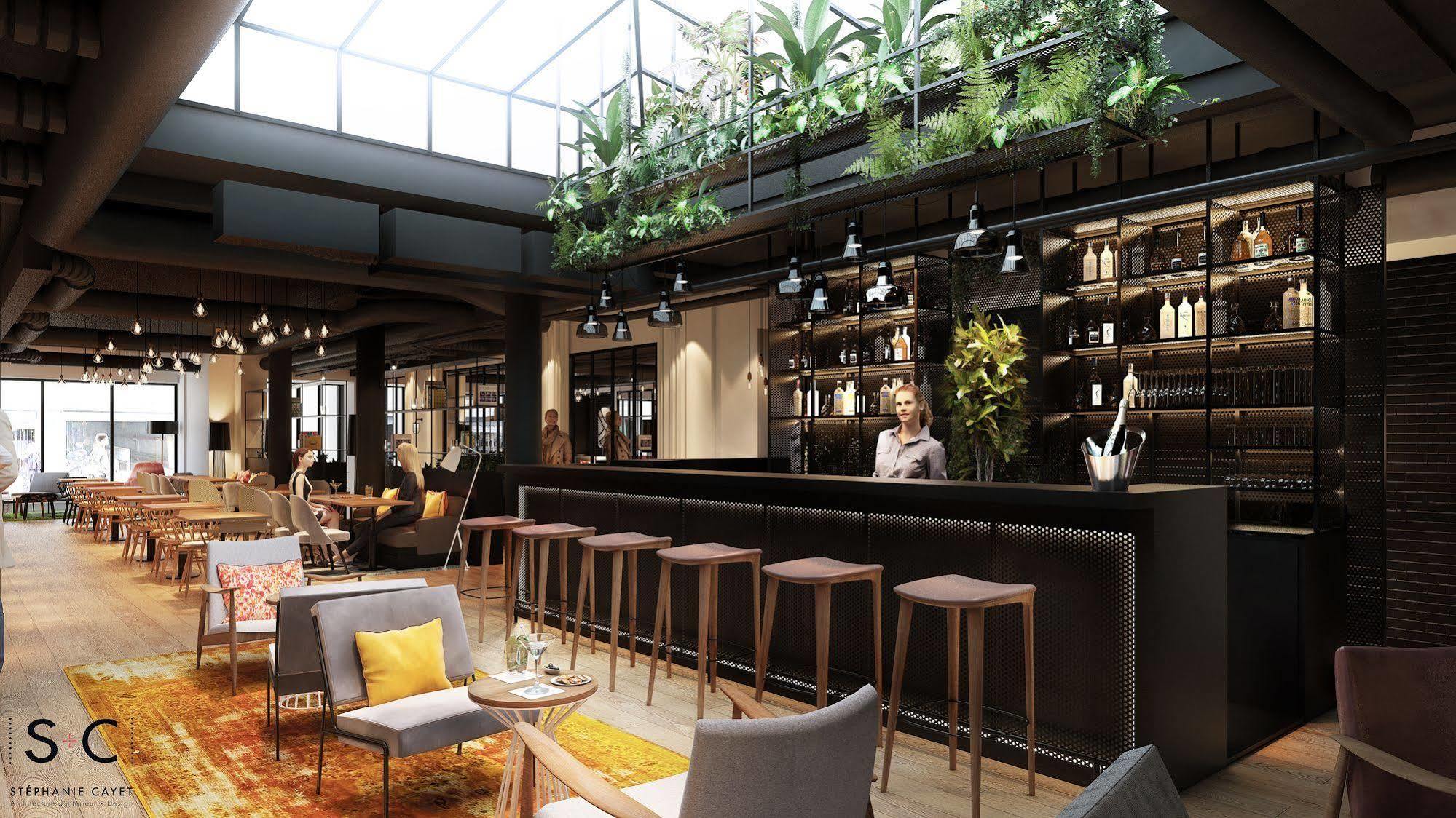 Laz' Urbain 4* Paris
