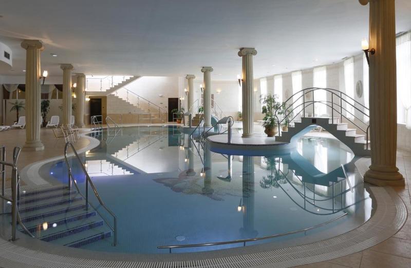 Bristol République Hotel Paris