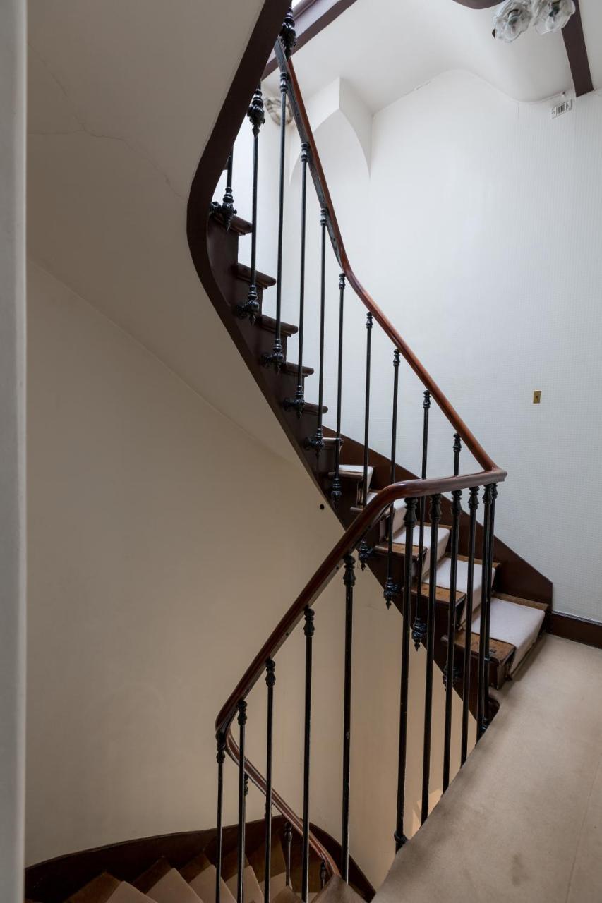 Veeve - Charming Townhouse Near Parc Montsouris Holiday home *