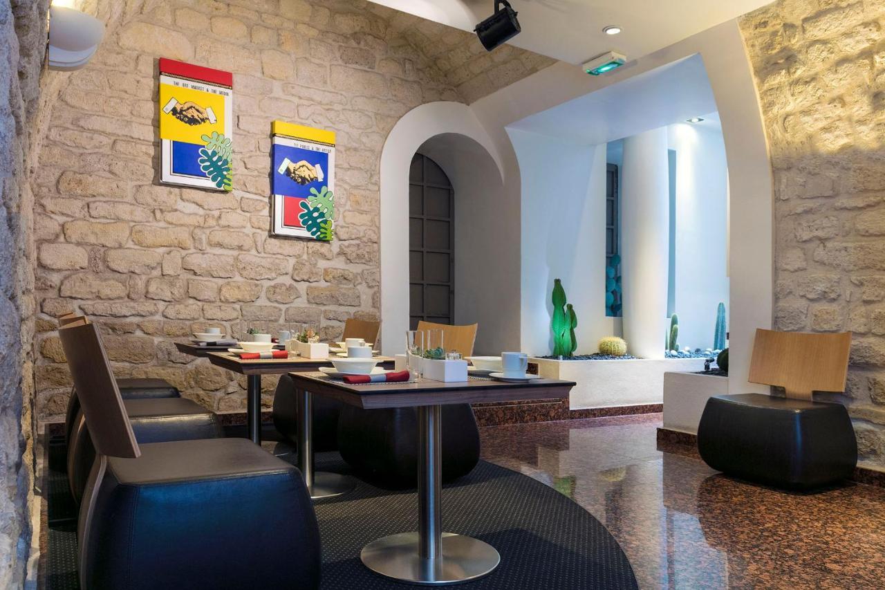 Select Hotel