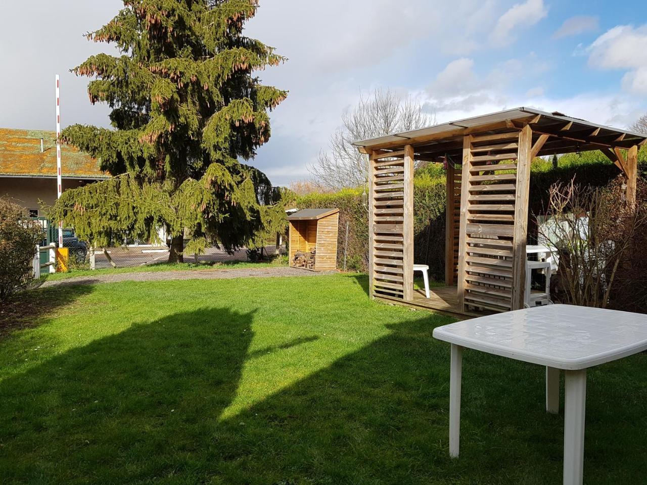 Campsite Camping Du Vivier Aux Carpes