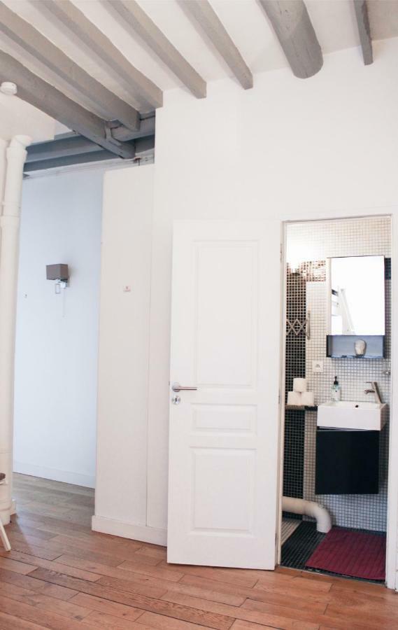 Parisian Flat * Paris