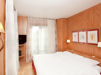 Western Ronceray Opera Hotel 3*