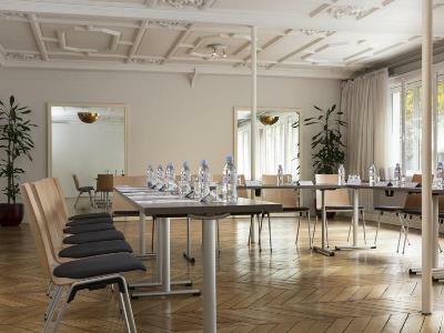 Hotel Western Ronceray Opera Paris