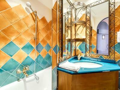 Royale Montsouris Hotel 3*