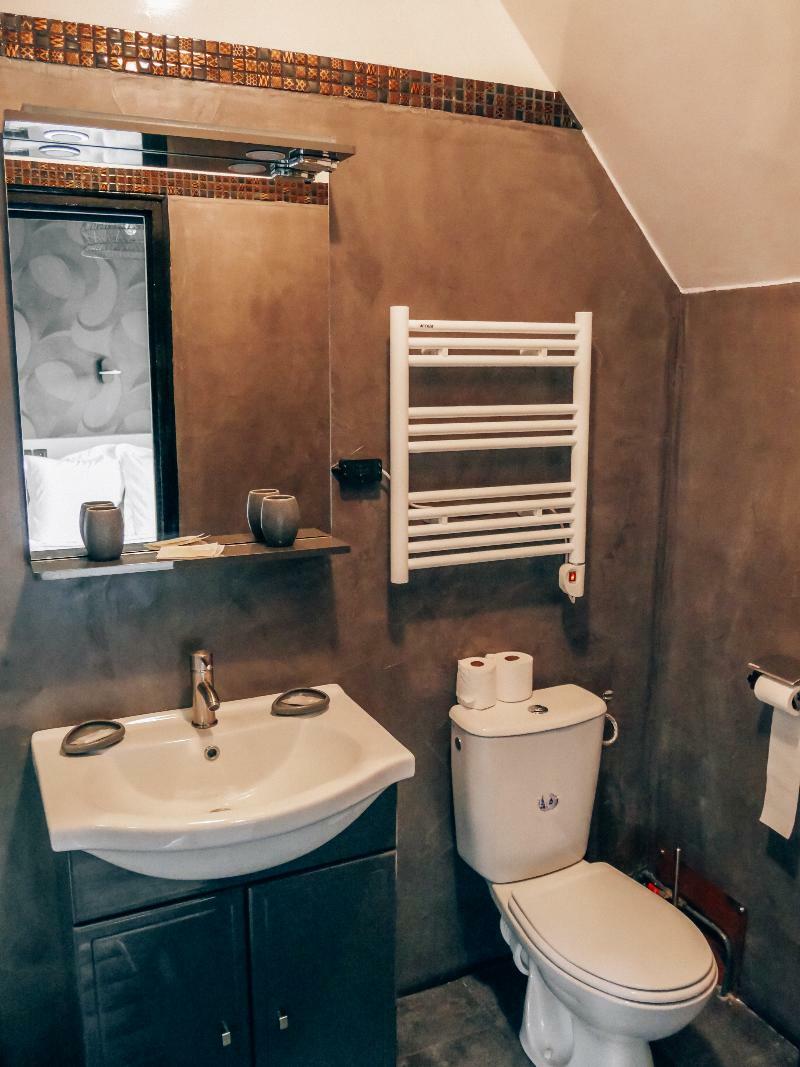 Luxia Hotel