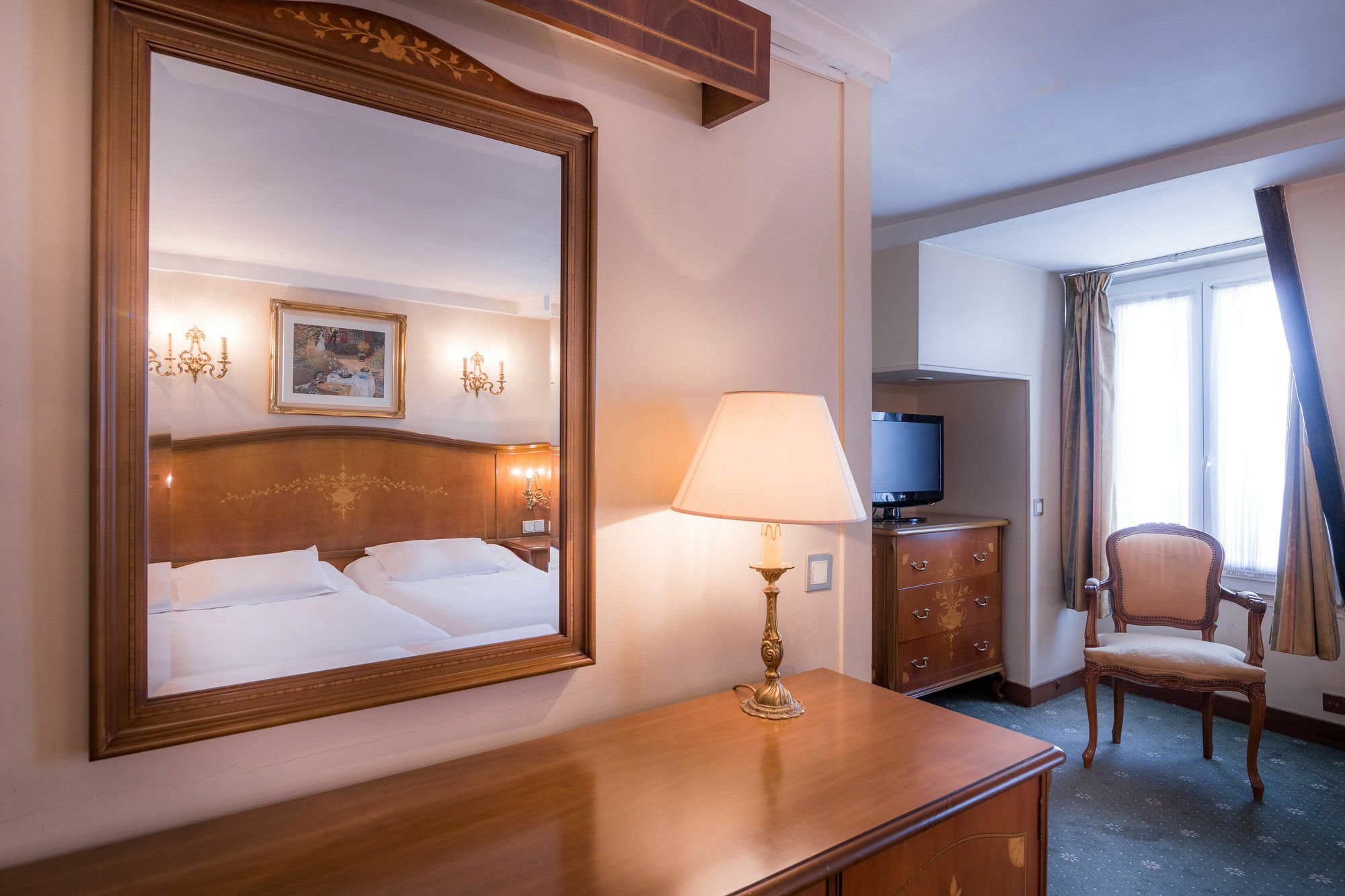 Chouchou Hotel