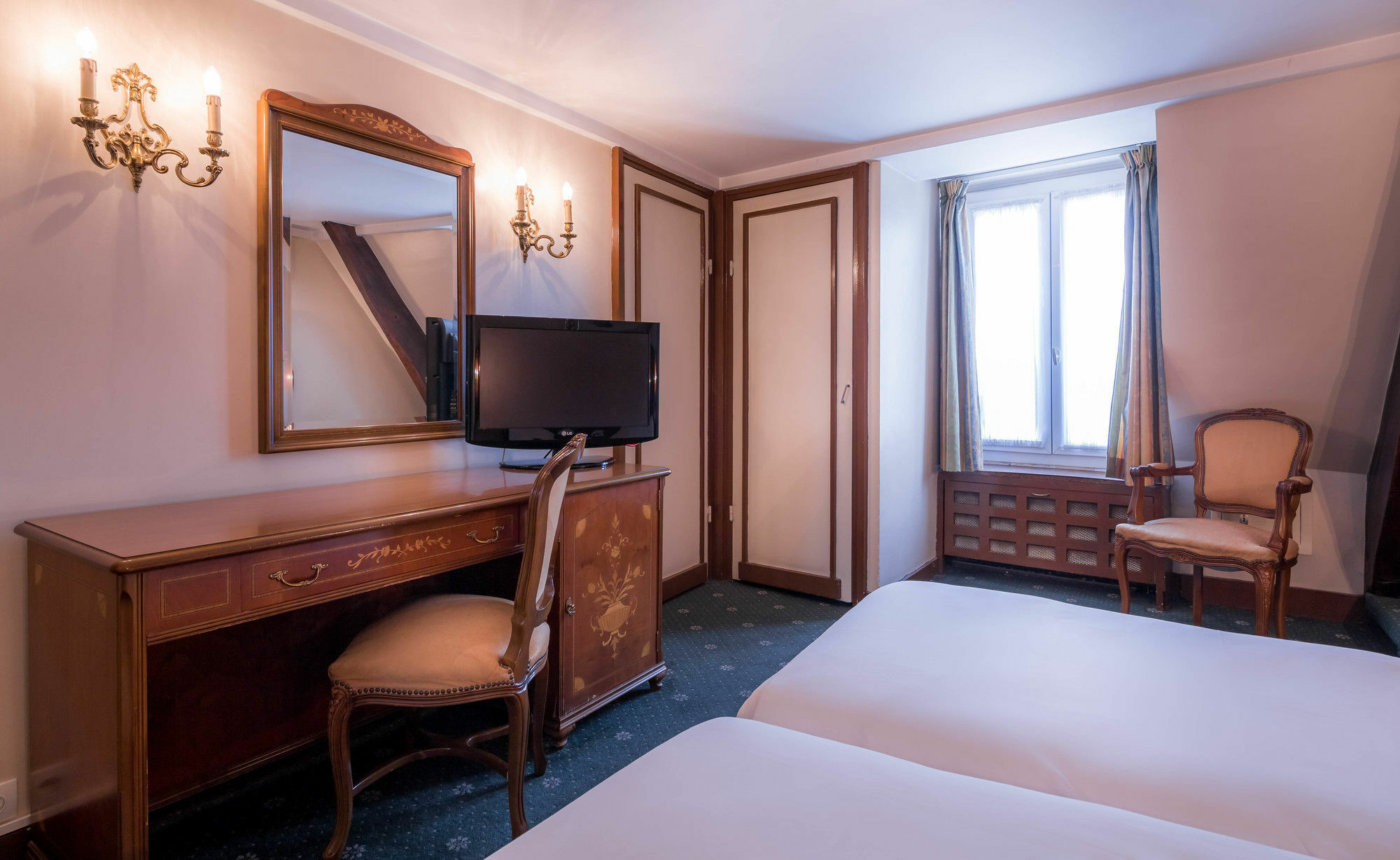 Hotel Chouchou 3*