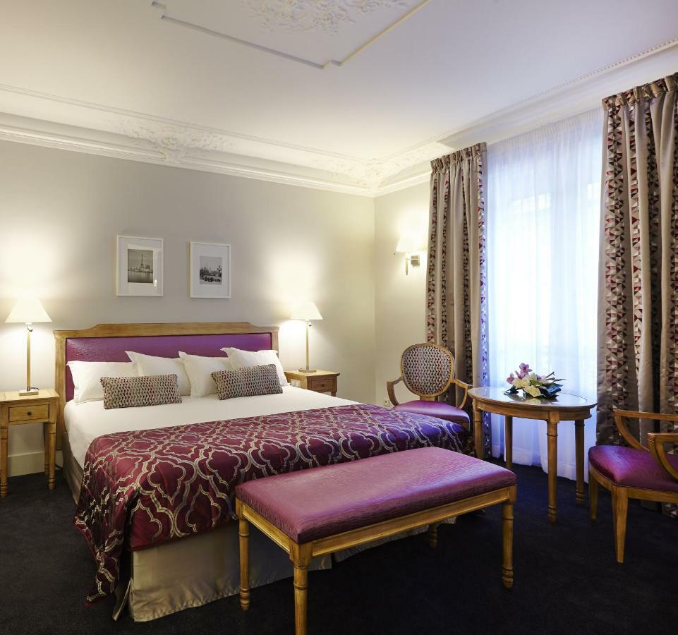 Royal Champs Elysées Hotel Paris