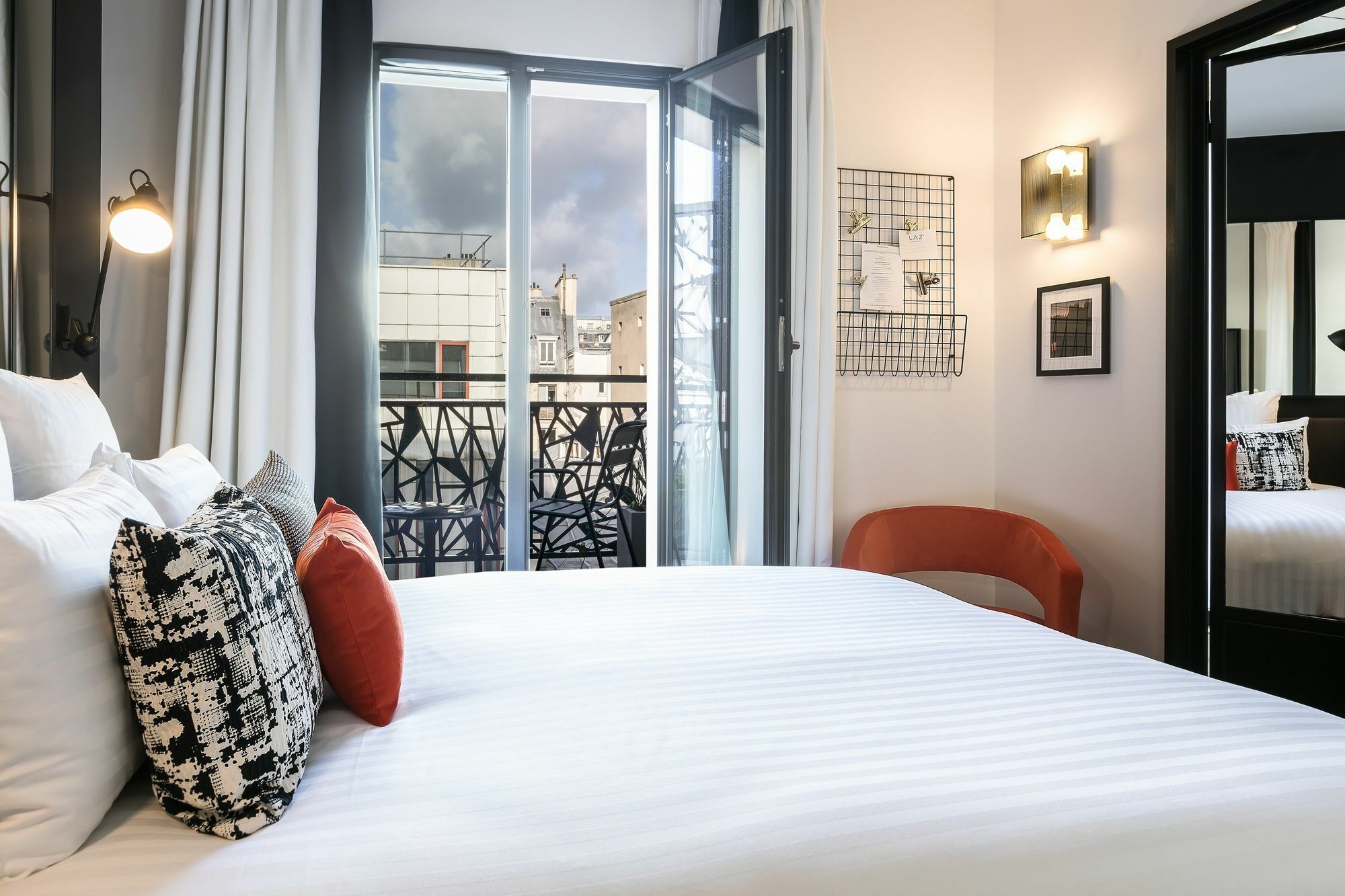 Laz' Urbain Paris