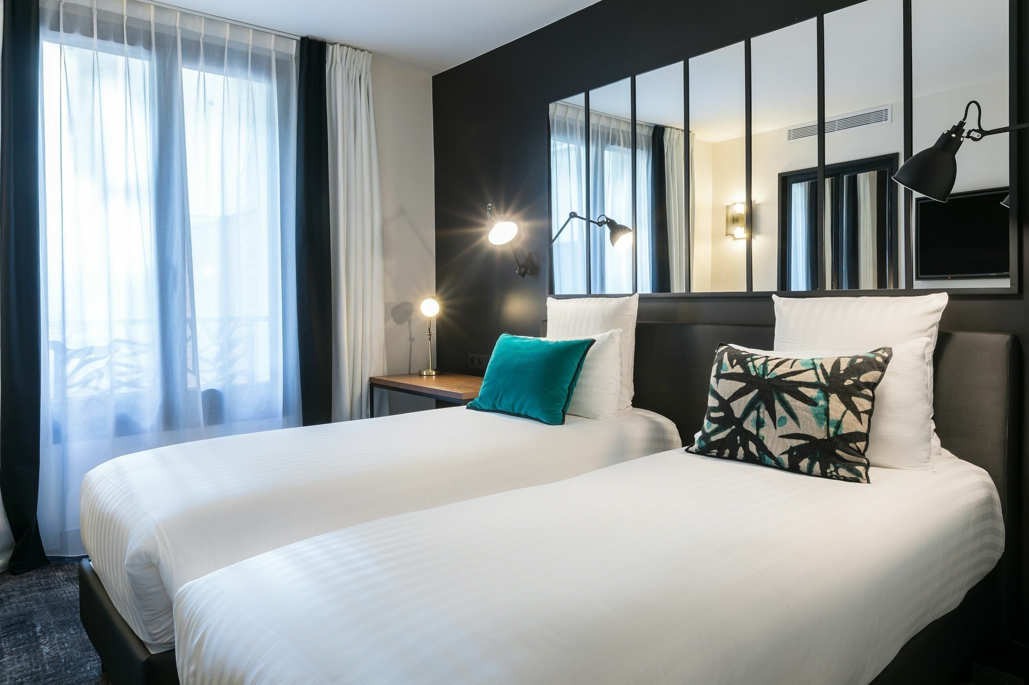 Laz' Urbain Hotel 4*
