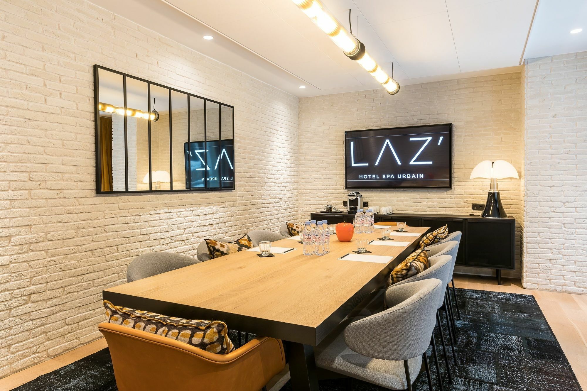 Laz' Urbain Hotel 4*