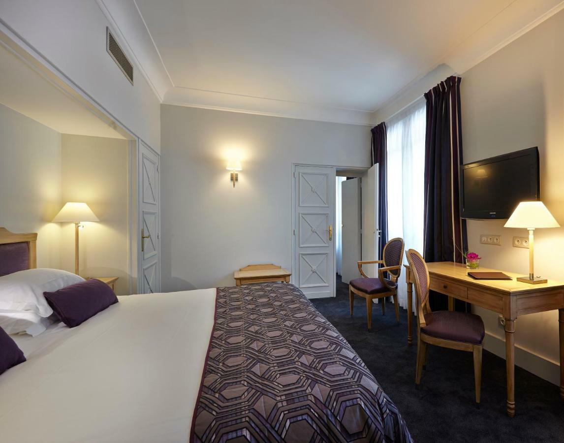 Royal Champs Elysées Hotel