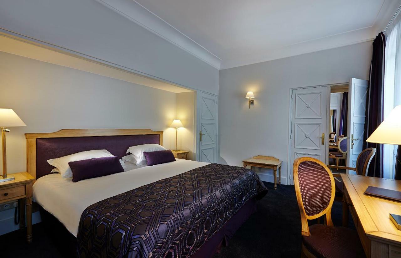Royal Champs Elysées Hotel