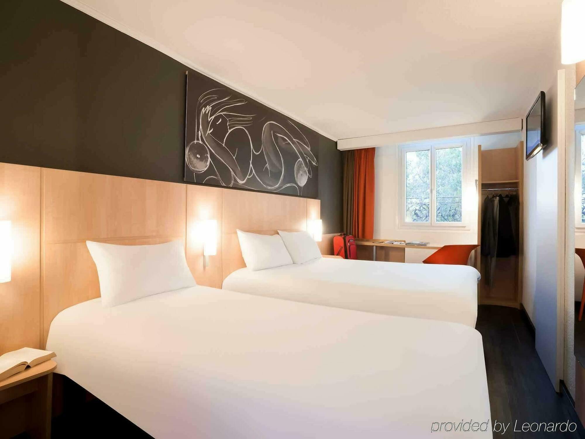 Ibis Maine Montparnasse 3*