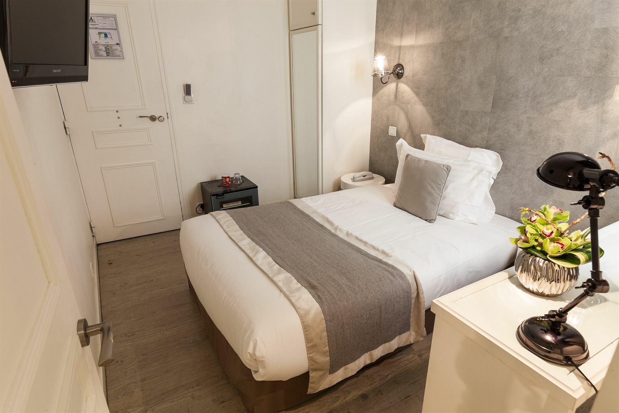 Hotel Atelier Montparnasse 3*