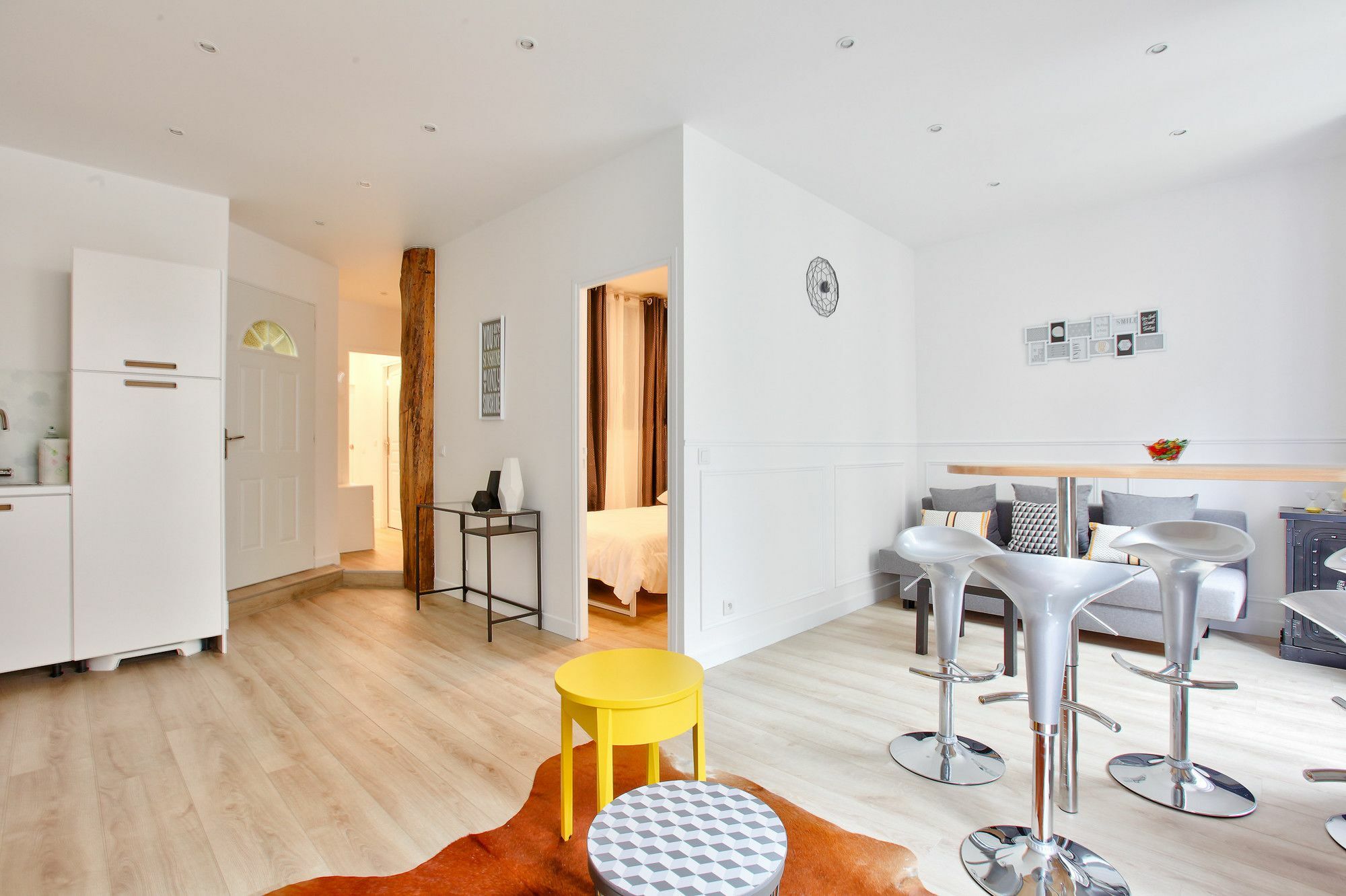 24 Luxury Parisian Montorgueil * Paris