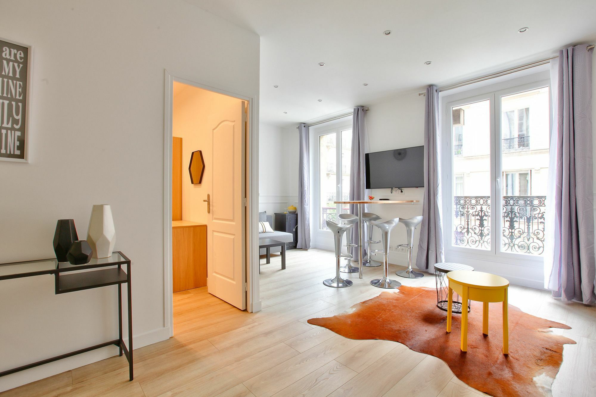 Apartment 24 Luxury Parisian Montorgueil Paris