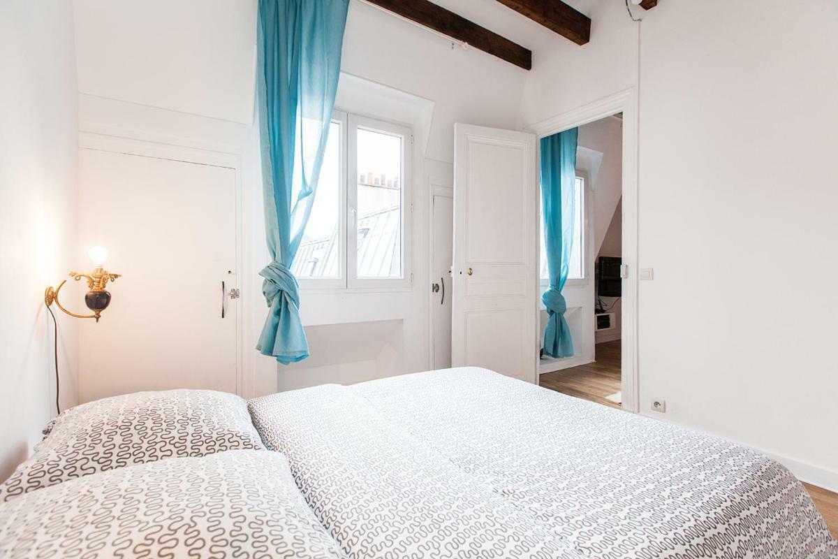 Apartment Charming 30m² Border Of Montmartre Paris