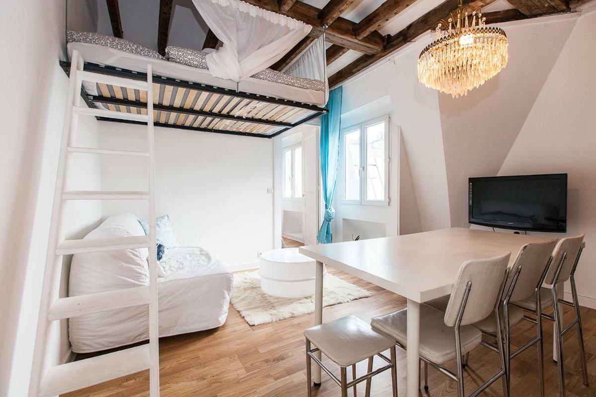 Charming 30m² Border Of Montmartre * Paris