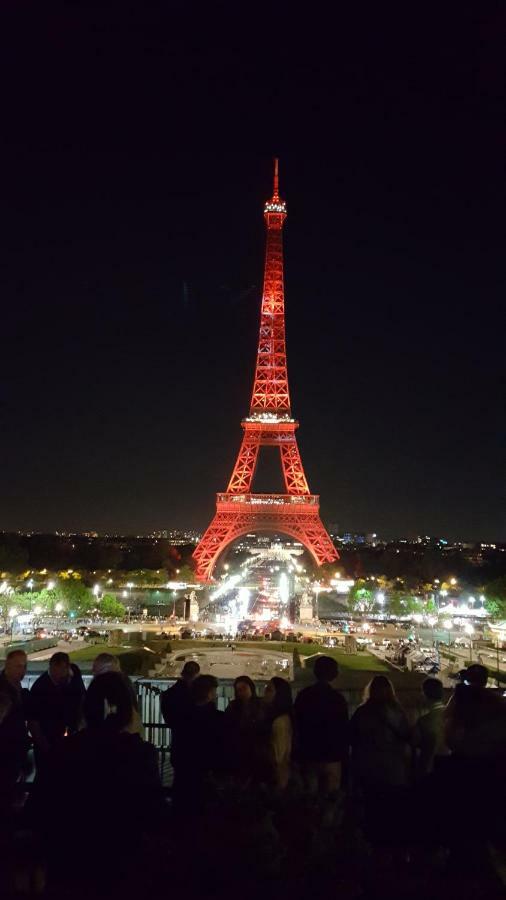 Appartement Studio Vue Tour Eiffel Paris