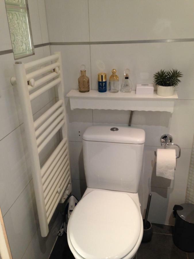 Appartement Typiquement Parisien *