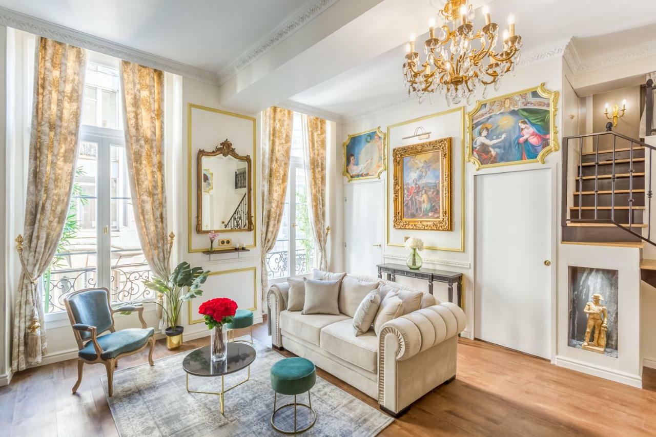 Royale 3 Bedroom, 2 Bathroom With Ac - Louvre