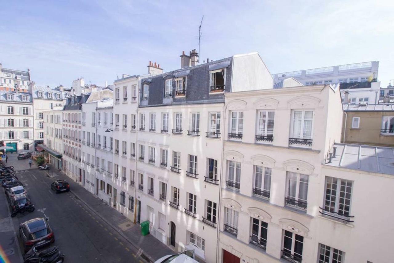 Joie Tour Eiffel - Rue Cler Paris
