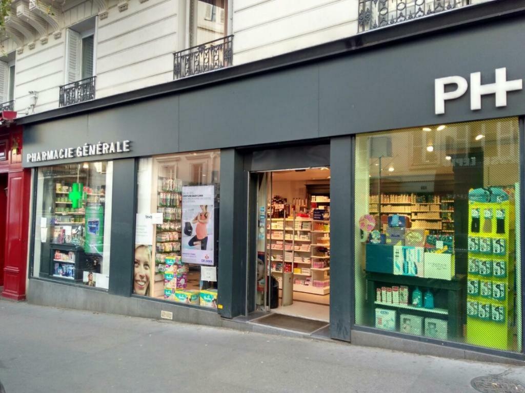 Charming 30m² Border Of Montmartre Apartment