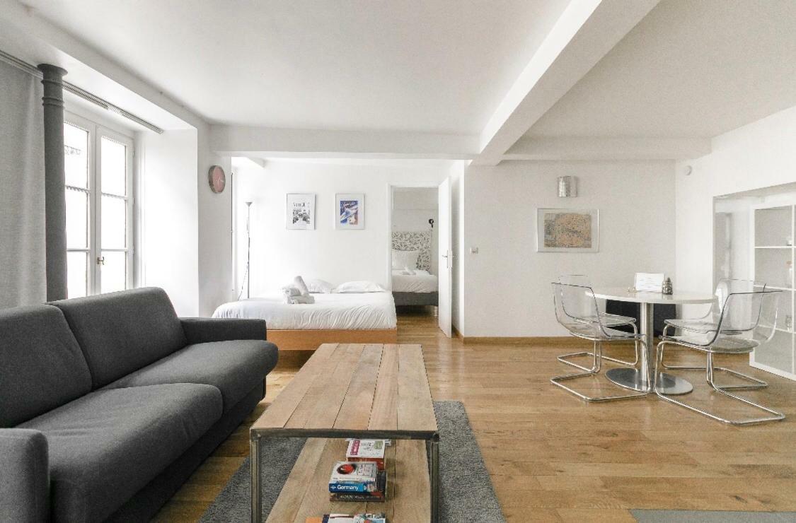 50m2 Rue Rambuteau/pompidou/marais/hotel De Apartamento Paris