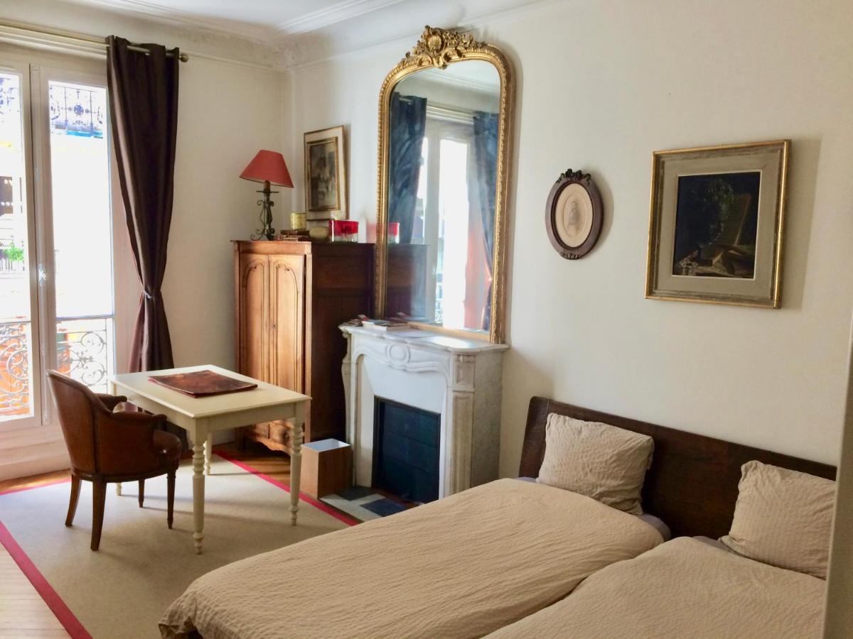 Charming Bedroom Paris