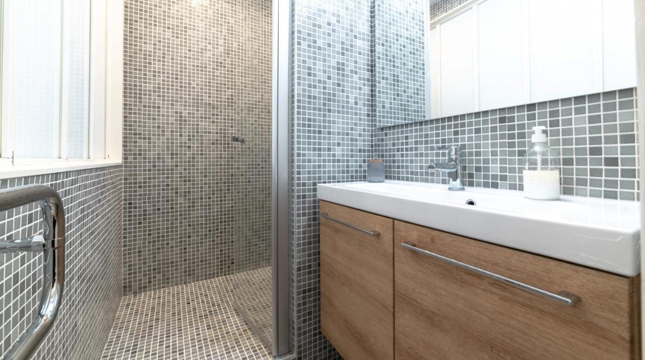 Apartment Midoon Guest - Duplex D'architect 10eme Paris